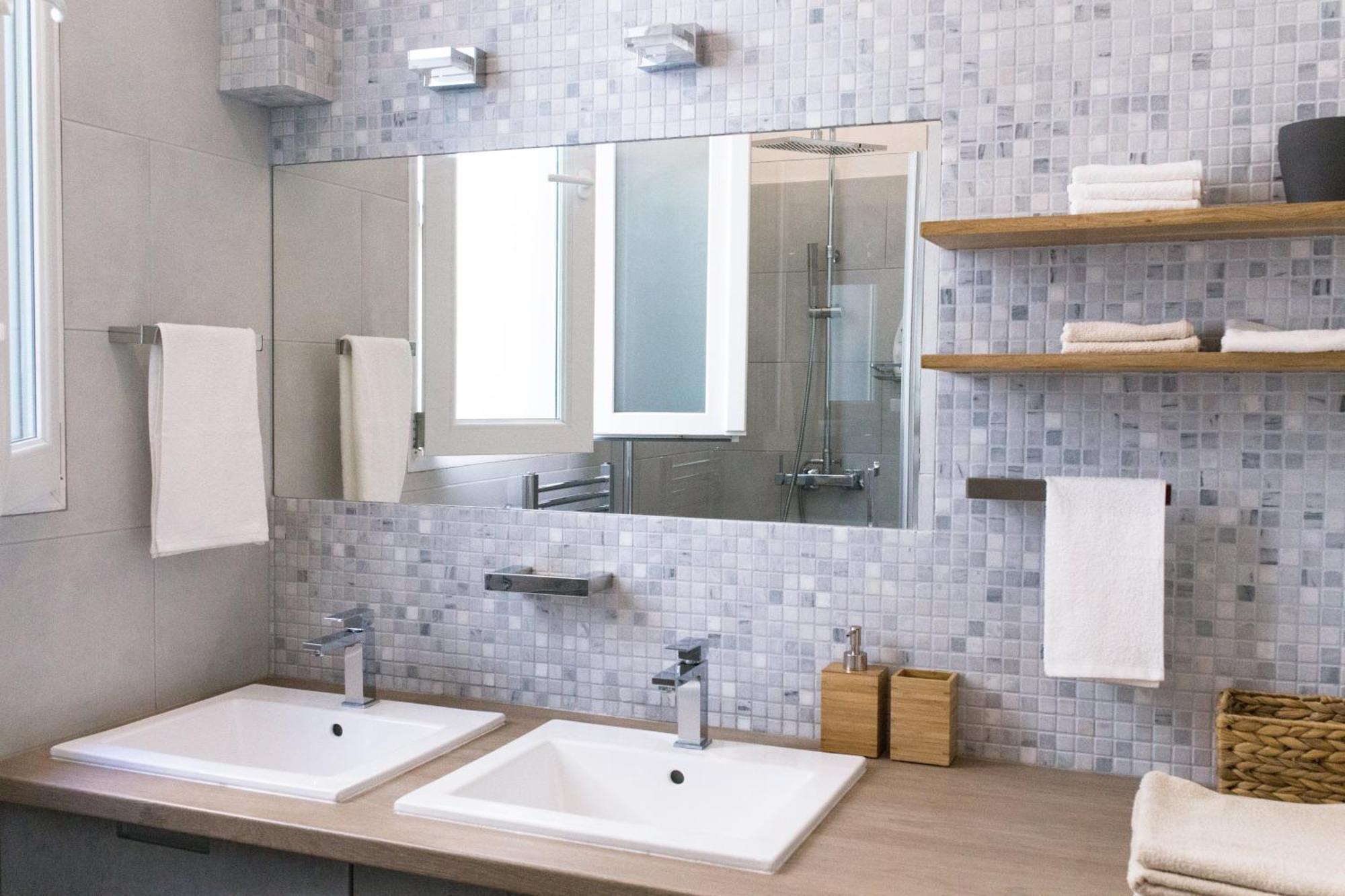 Sleep In Montpellier, Cosy, Central, 5 Ch, 10P, Tram L1, 2,3 & 4 Ngoại thất bức ảnh